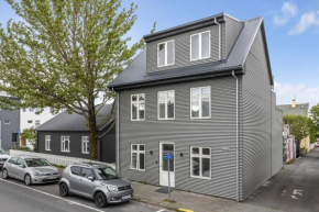 Freyjugata Apartments by Heimaleiga